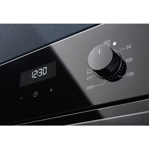 Электрический духовой шкаф Electrolux EOD5F71Z черный