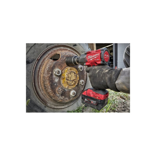 Гайковёрт Milwaukee M18 Fuel FMTIW2P12-502X (4933478453) 2АКБ+ЗУ уд