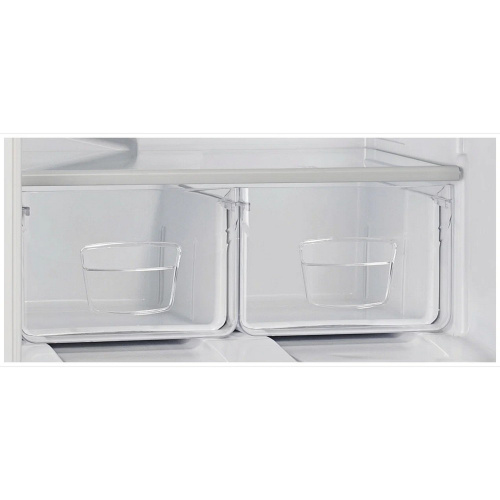 Холодильник Indesit ES 15 A 2-хкамерн. белый