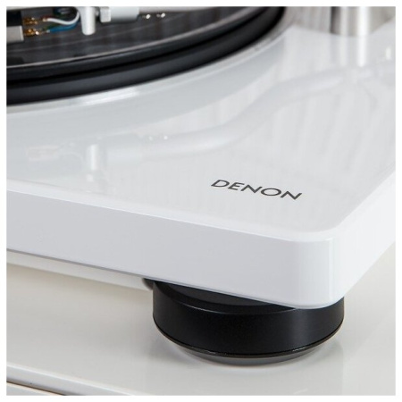 Виниловый проигрыватель Denon DP-400F белый