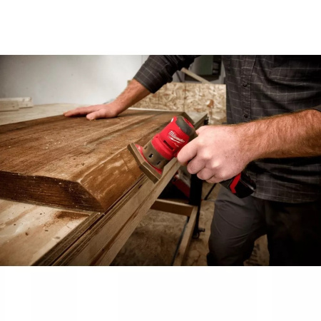 Дельташлифмашина Milwaukee M12 FDSS-0B (4933479680)